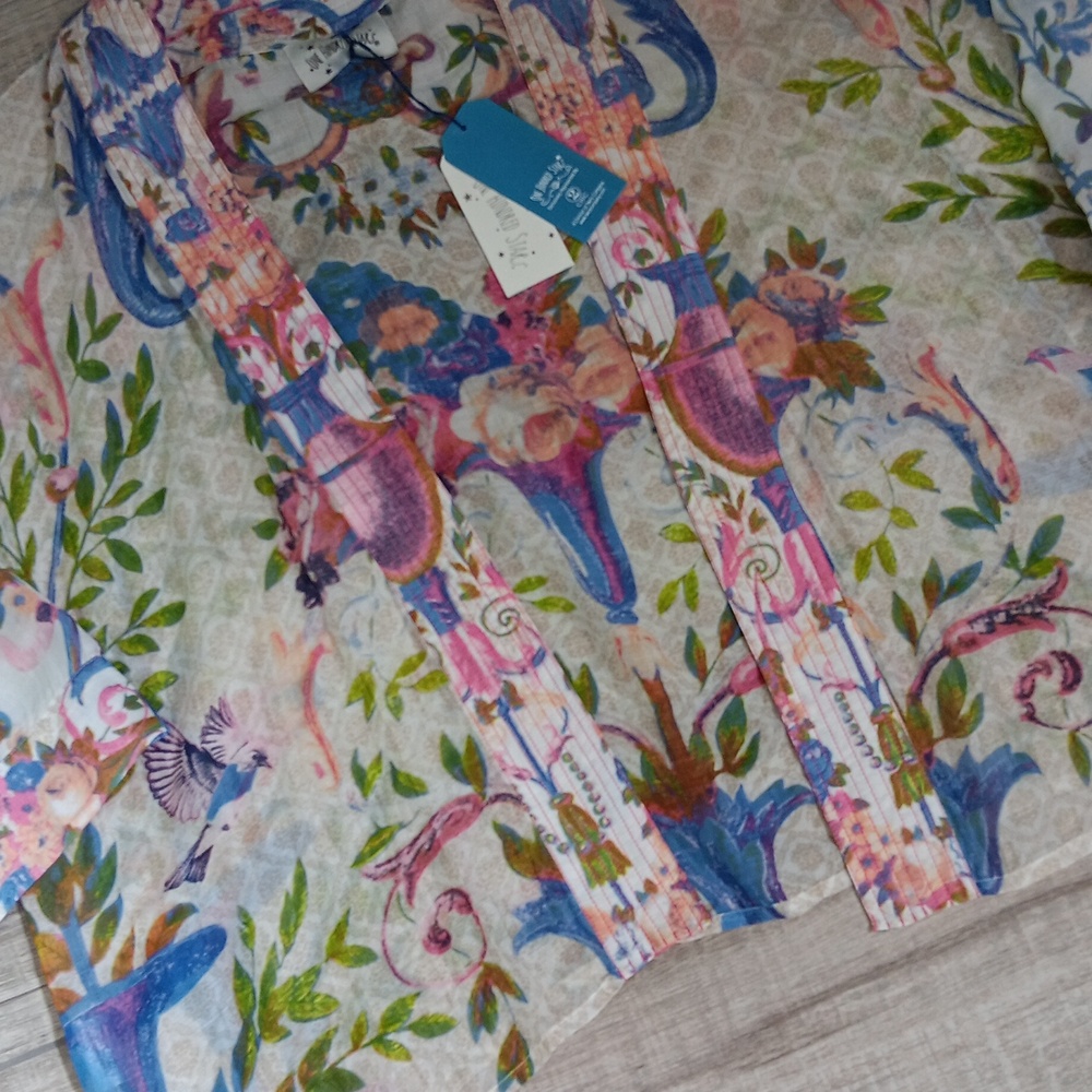 ONE HUNDRED STARS..SHORT KIMONO...OS - Picture 2 of 10